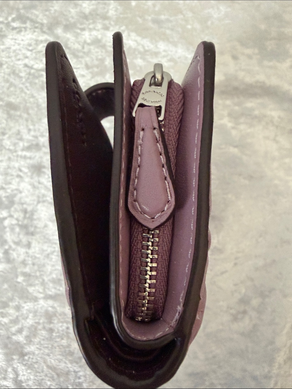 Coach Embossed Signature Leather Medium Corner Zip Wallet - Picture 4 of 9